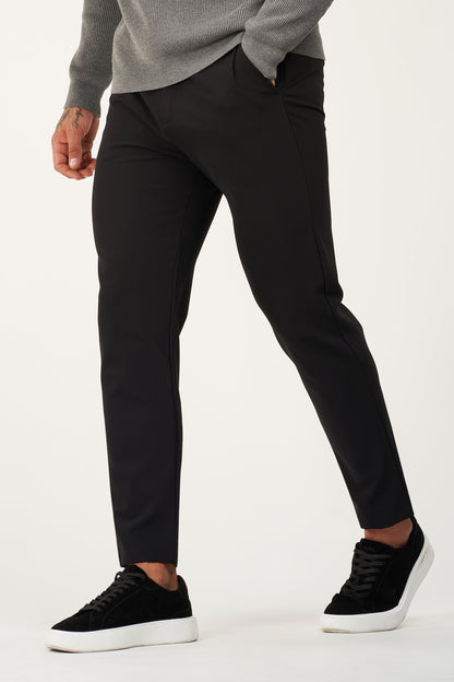 THE TECH PANTS