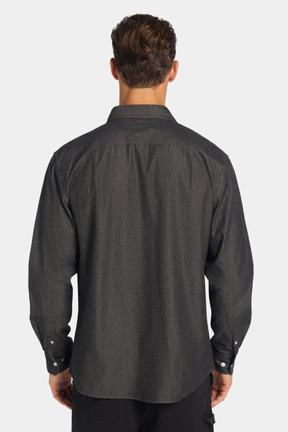 THE CHAMBRAY SHIRT