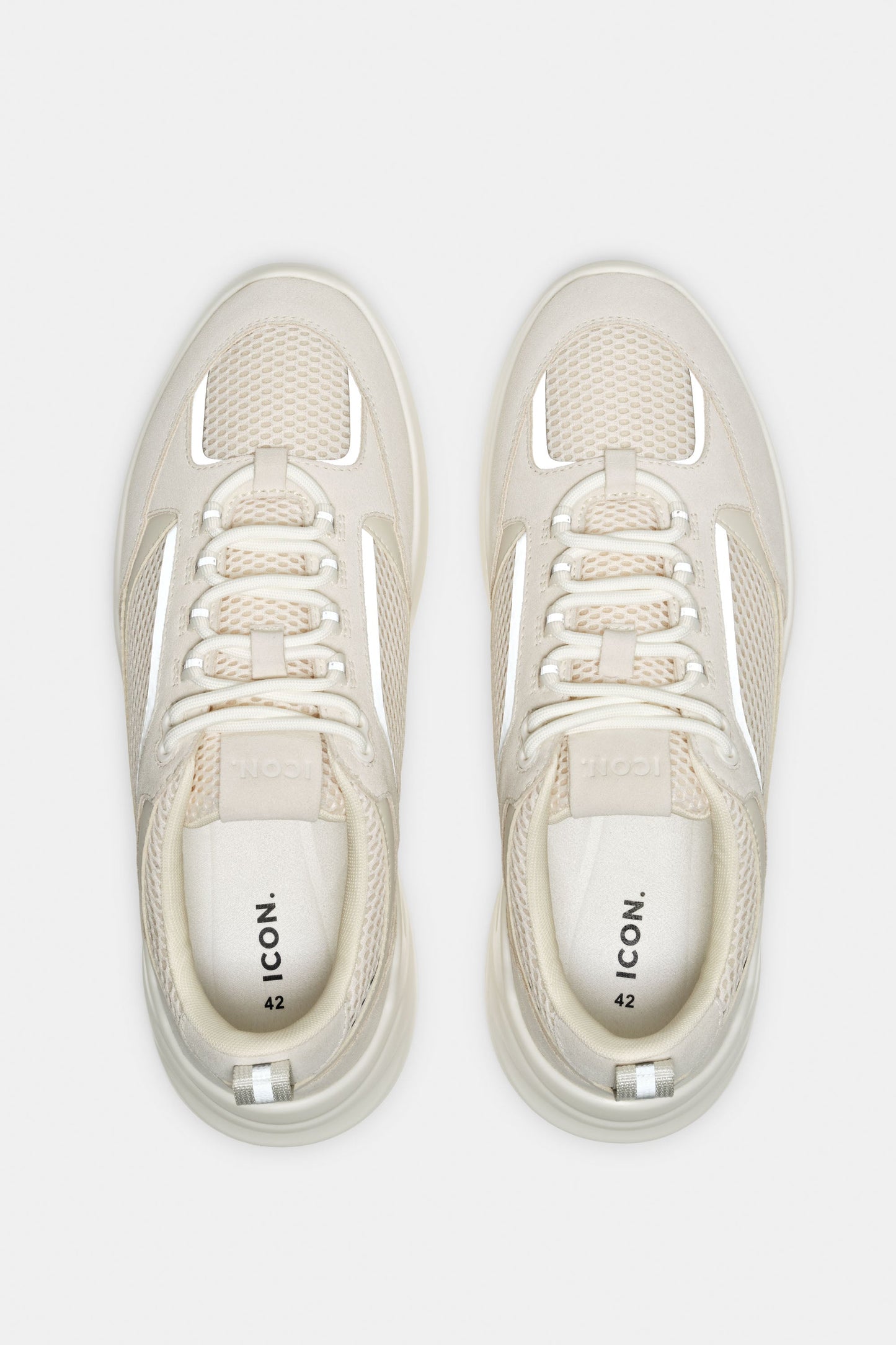 THE AREZZO RUNNER