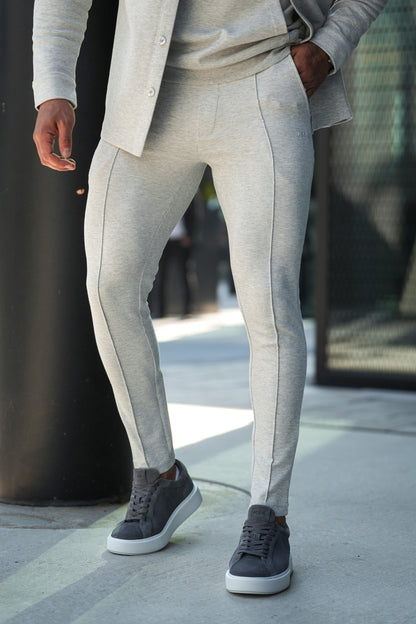 THE ATHLETIC JOGGER