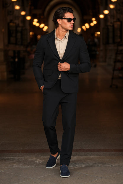 THE TECH BLAZER